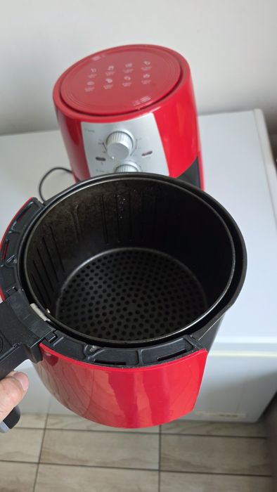 Friteuză cu aer cald (Air Fryer) Delimano Air Fryer Pro Red – Stare excelentă