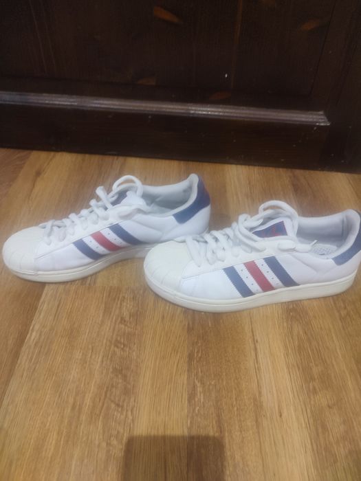 Adiddas SuperStar 43.5