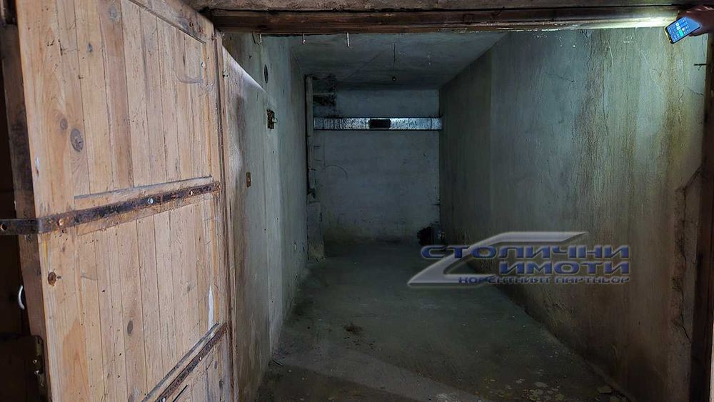 Продава се Гараж / Паркомясто в София, Център - 13 кв.м за 2462 €/кв.м - Снимка #4