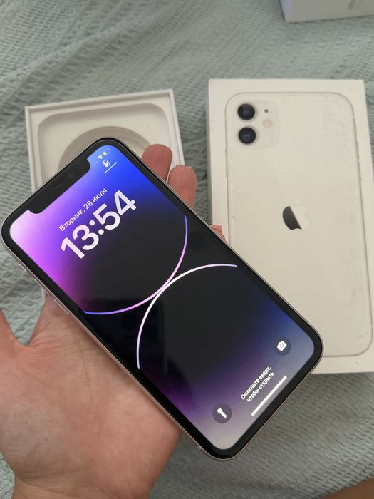 iPhone 11 , 64gb , акум 84%