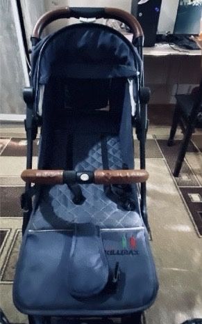 коляска хорошийй