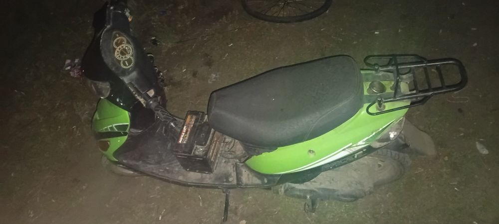 Продам скутер рейсер 50 кубов