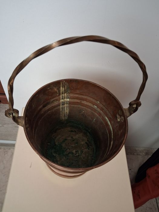 Galeata cupru provenienta Germania