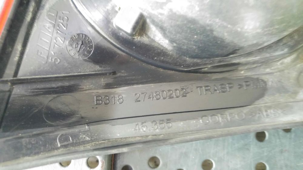 Stop tripla lampa dreapta fiat croma 194 27480202 51727251