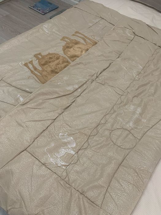 Одеяло размером 2.00*1.5