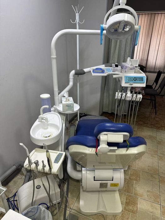 Стом кресло сотилади