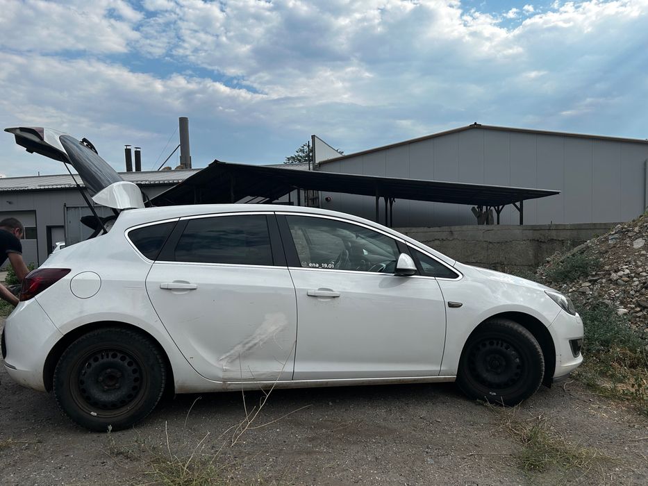 Opel Astra J Lim. 1.7 diesel 110 hp 2012