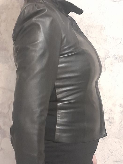 Женская кожанная куртка