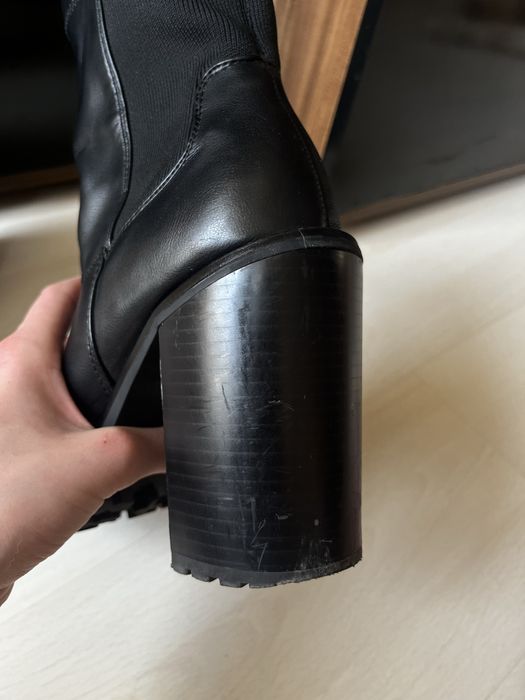 DeeZee боти с ток