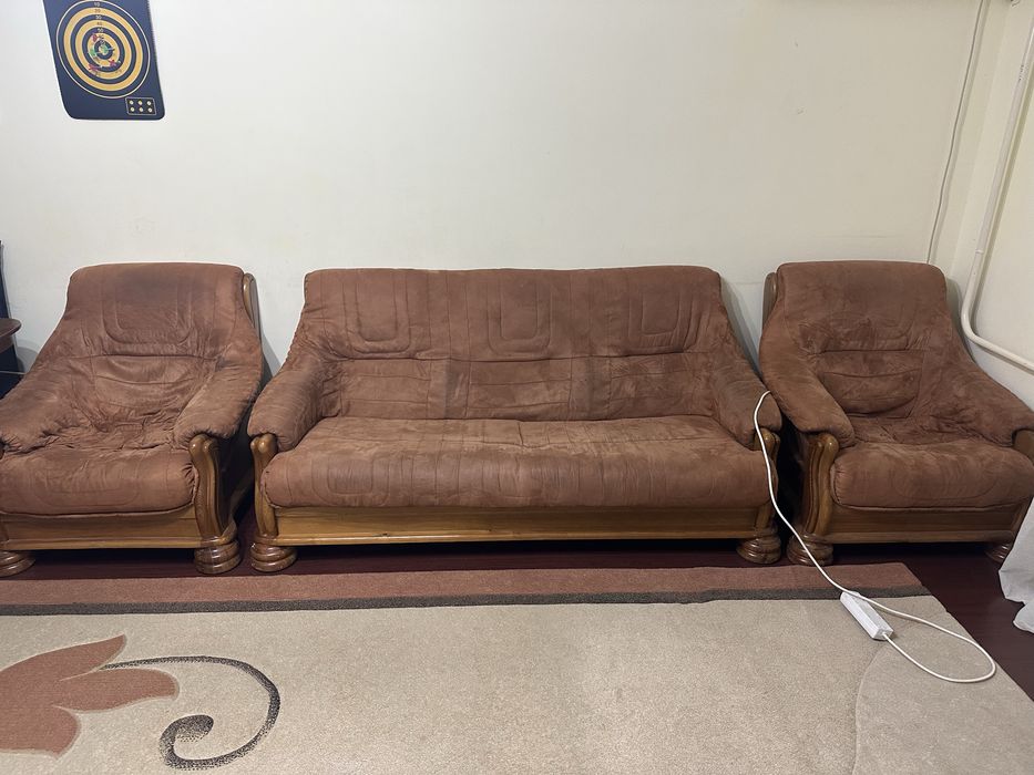 Диван с креслами