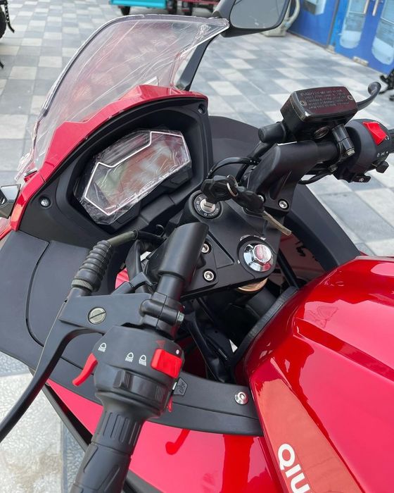 Sportbayk Suzuki gsxr 400cc 190km/s бензиновый мотоцикл в рассрочку