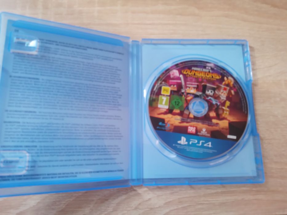 Minecraft Dungeons, detalii la descriere