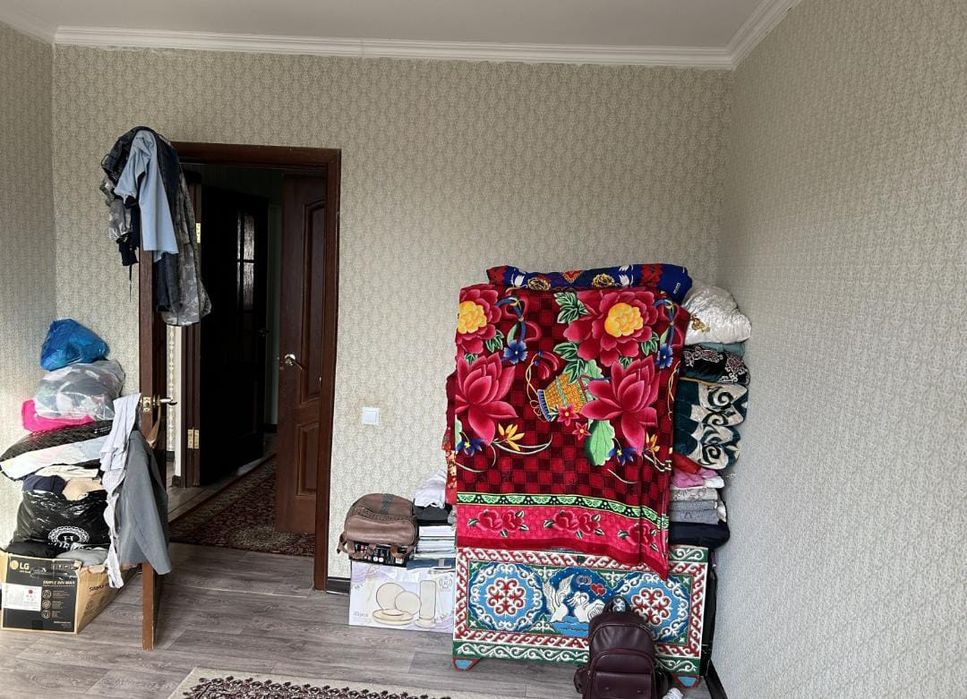 Сдаётся  Квартира 3 комнт