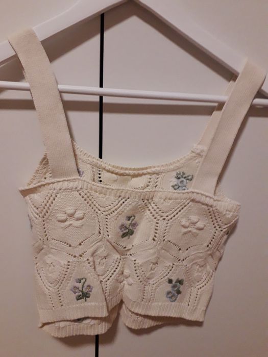 Тениски и топово Зара