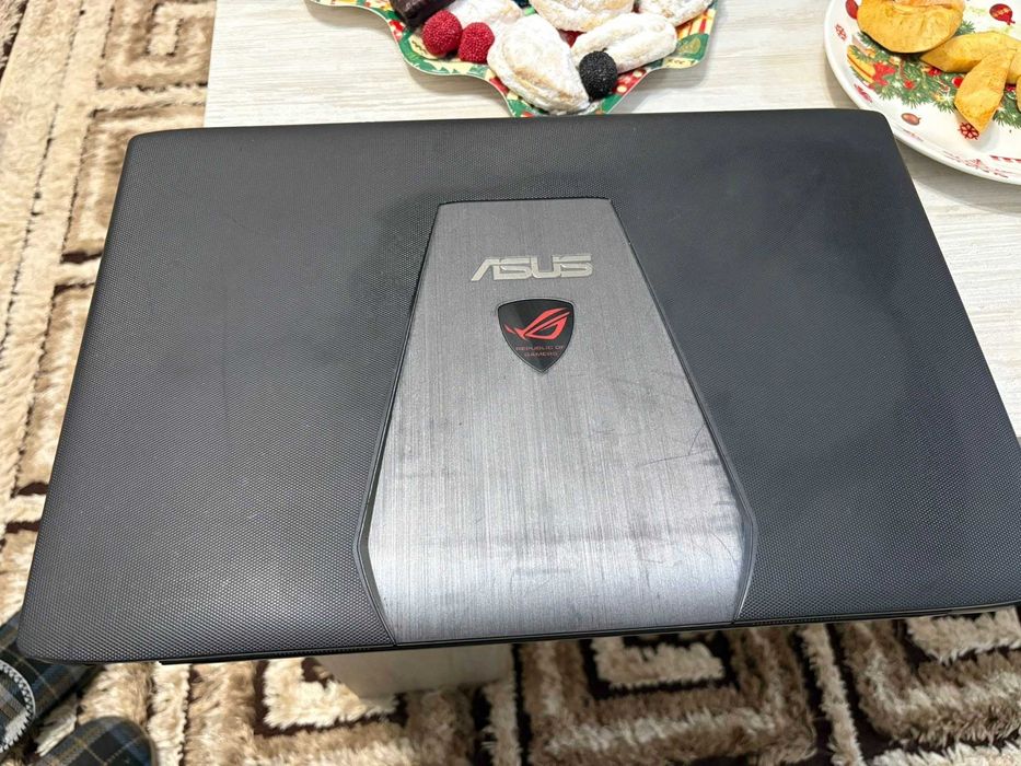 Asus republic of gamers 16gb ram 1tb ssd sata 3 , nvidia geforce 2gb