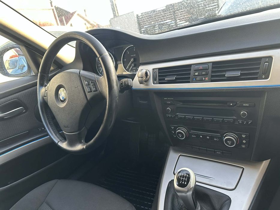 Bmw 318D e90 facelift 2010 euro 5 limuzina