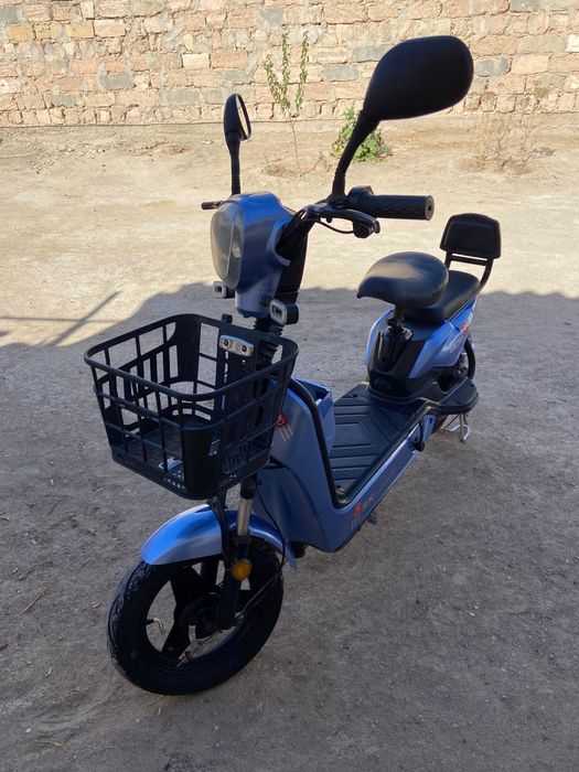 Электронной скутер