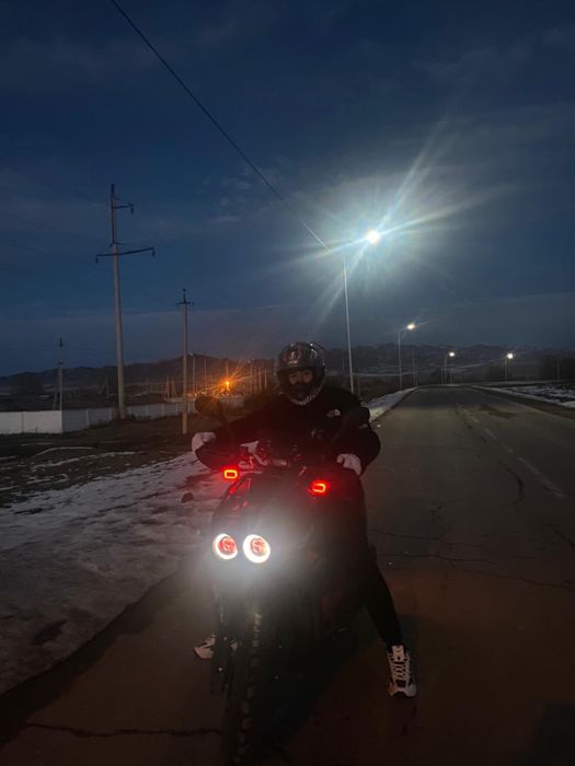 Продаю скутер танк 150 куб