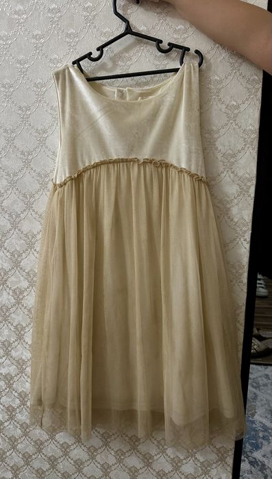 Нарядные платья для девочек