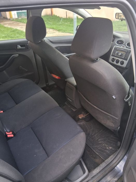 FORD Focus 0 — imagine 4