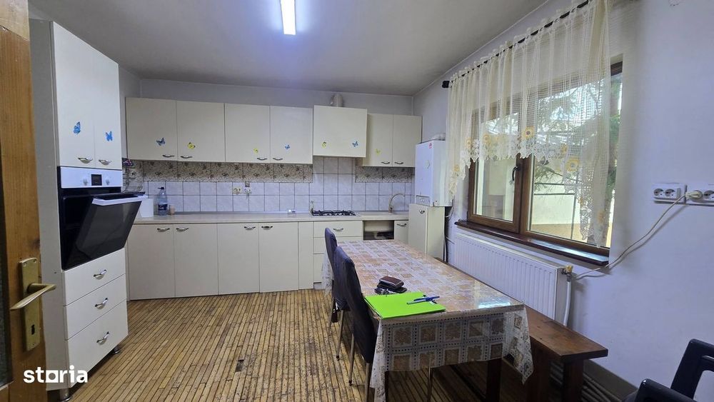 Casa de vanzare situata in Moara de Vant, Iasi