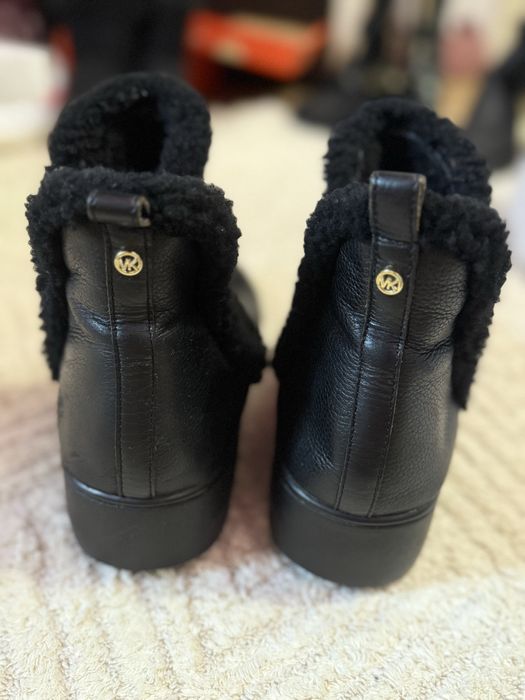 Дамски кожени боти/ботуши Michael Kors с топла подплата и платформа