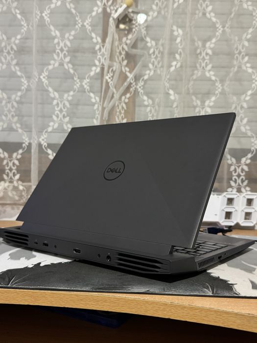 Dell G15 i7/RTX 3060/16GB – Мощен гейминг лаптоп + охлаждане