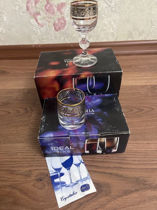 продается Bohemia, рюмки новые