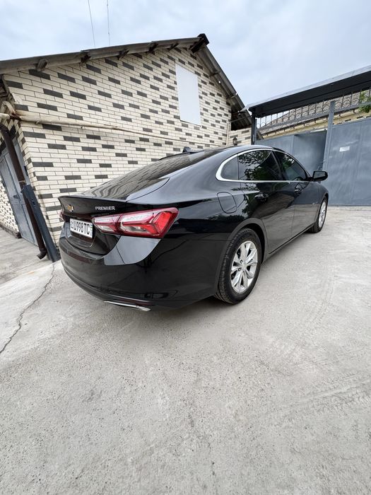 Chevrolet Malibu 2020 — 2