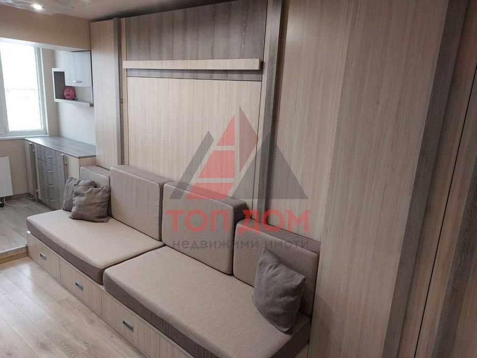 Дава се под наем Двустаен апартамент в Варна, Гръцка махала - 45 кв.м за 459 € - Снимка #1