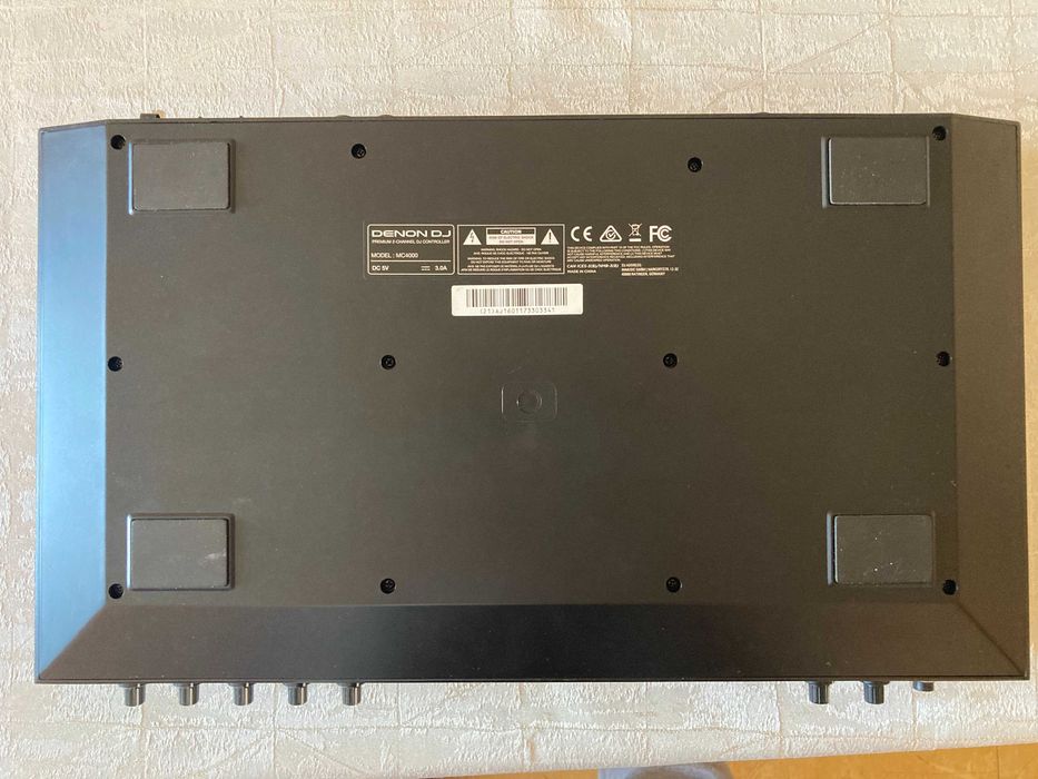 Denon DJ MC4000 – професионален 2-канален DJ контролер / като нов