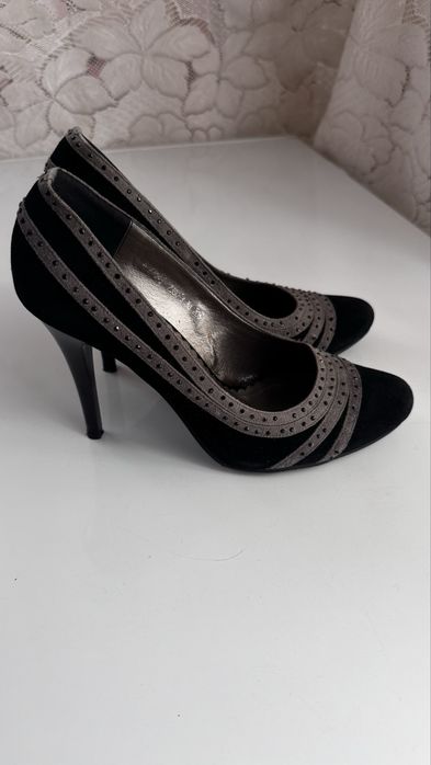 Продам туфли женские