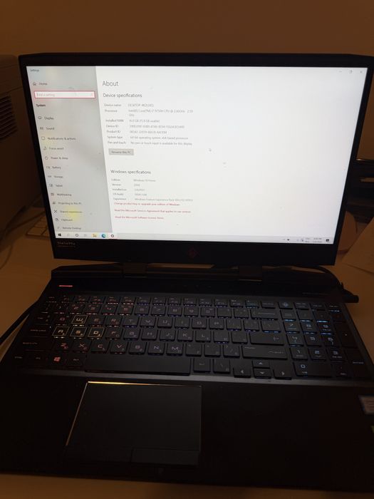 Лаптоп HP OMEN 15-dc1007nu Nvidia RTX 2060