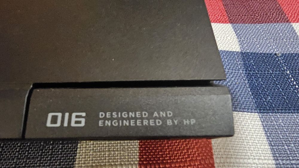 Лаптоп HP Victus