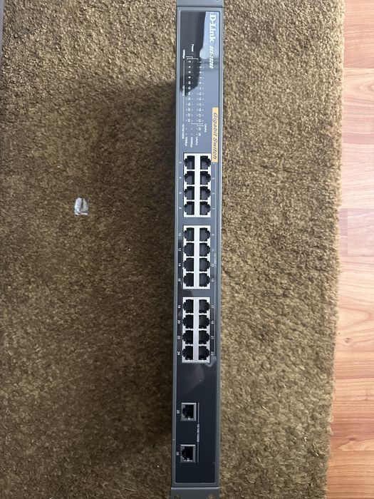 Cуич D-Link DES-1026G