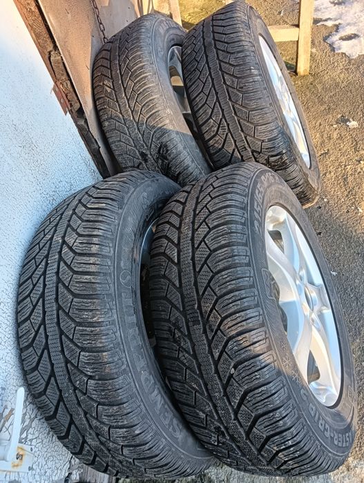 Cauciucuri iarna Semperit  215/65/16
