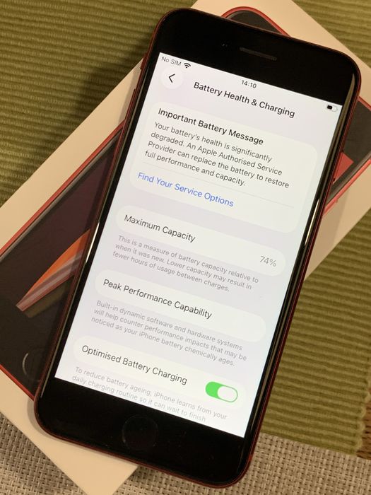 iPhone SE 2020 (2-ро поколение SE)