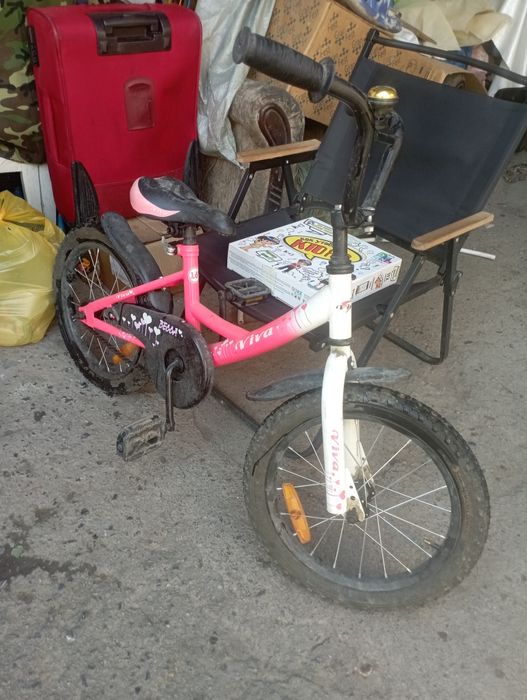 Продам велосипед и самокаты