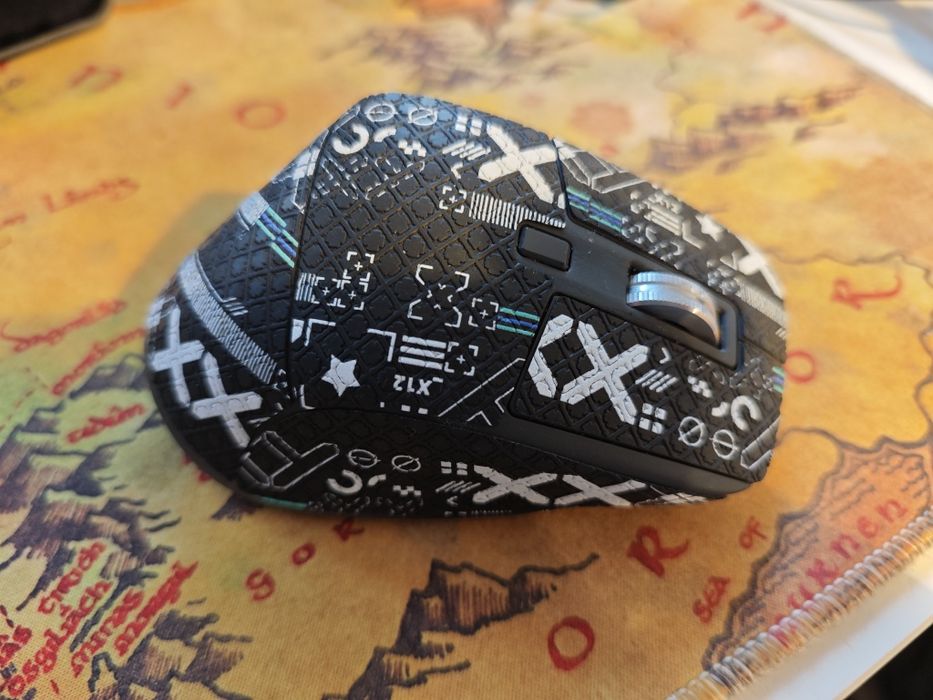 Продавам Logitech MX Master 3S