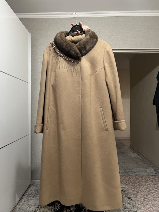 Пальто, воротник норковый