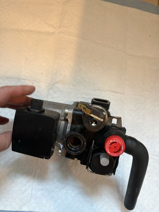 Pompa wilo centrala ferroli Domina 24kw