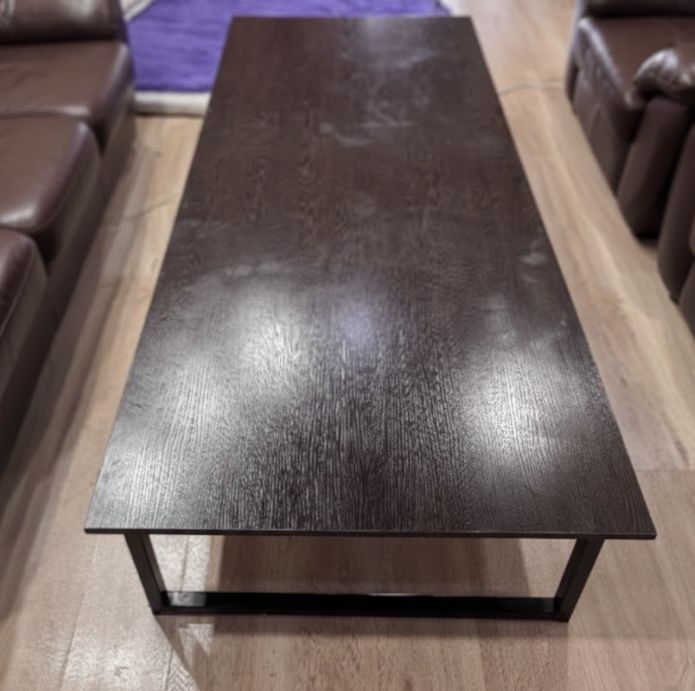 Продает лаунж стол