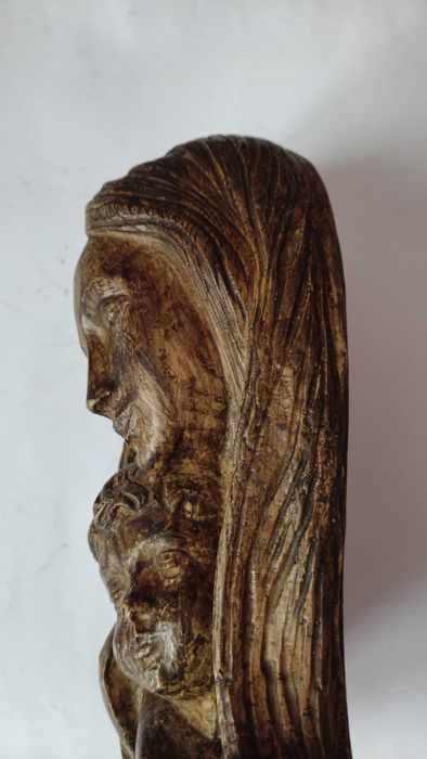 Старо масивно пано на Св.Богородица и Младенеца