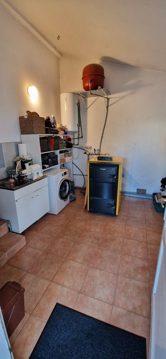 Vand casa premium in Fughiu,Osorhei,3000 mp teren,Hala 100 mp,piscina,Crisul Repede la doar 100 metri,casa independenta energetic