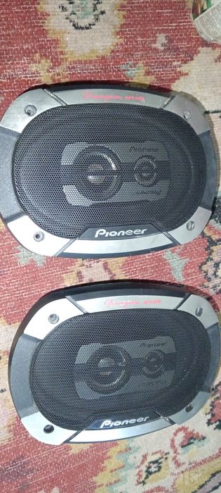 Продам калонки Pioneer V3