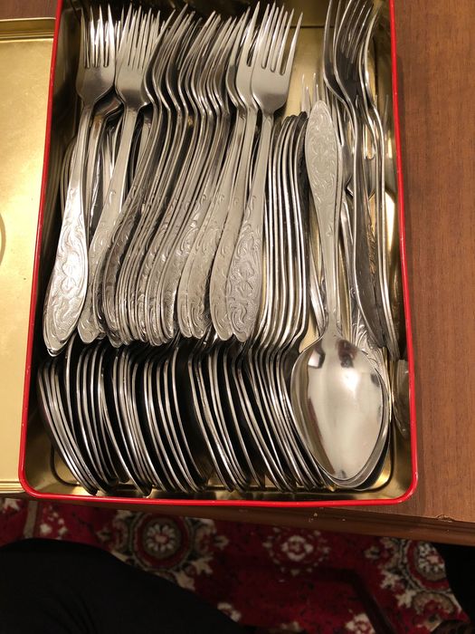 Qoshiq vilkalar kichkina qoshiq