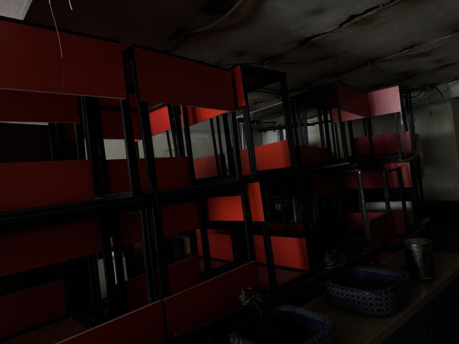 Продам парты со стульями