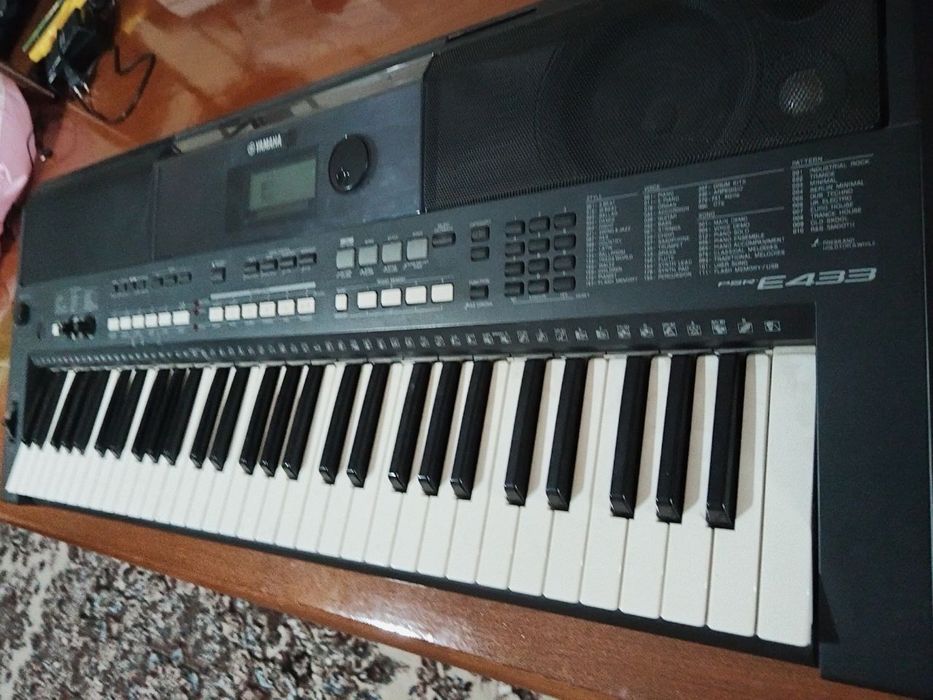 Пианино YAMAHA