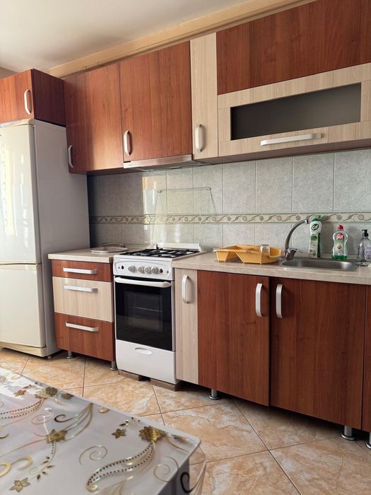 Proprietar inchiriez apartament 2 camere