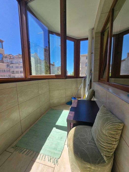 Тристаен апартамент под наем в кв. Възражане